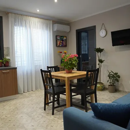 Vakantiehuis Maria's Altavilla Milicia